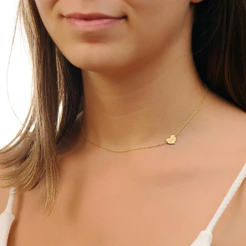 Боковое Изящное Ожерелье с подвеской в виде Сердца, Индивидуальное выгравированное имя, Ювелирные изделия для Женщины, девушки, подарок из нержавеющей Стали